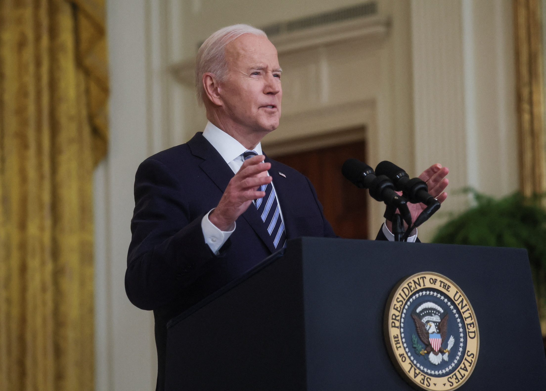 Biden granting deportation relief to Ukrainians in the United States