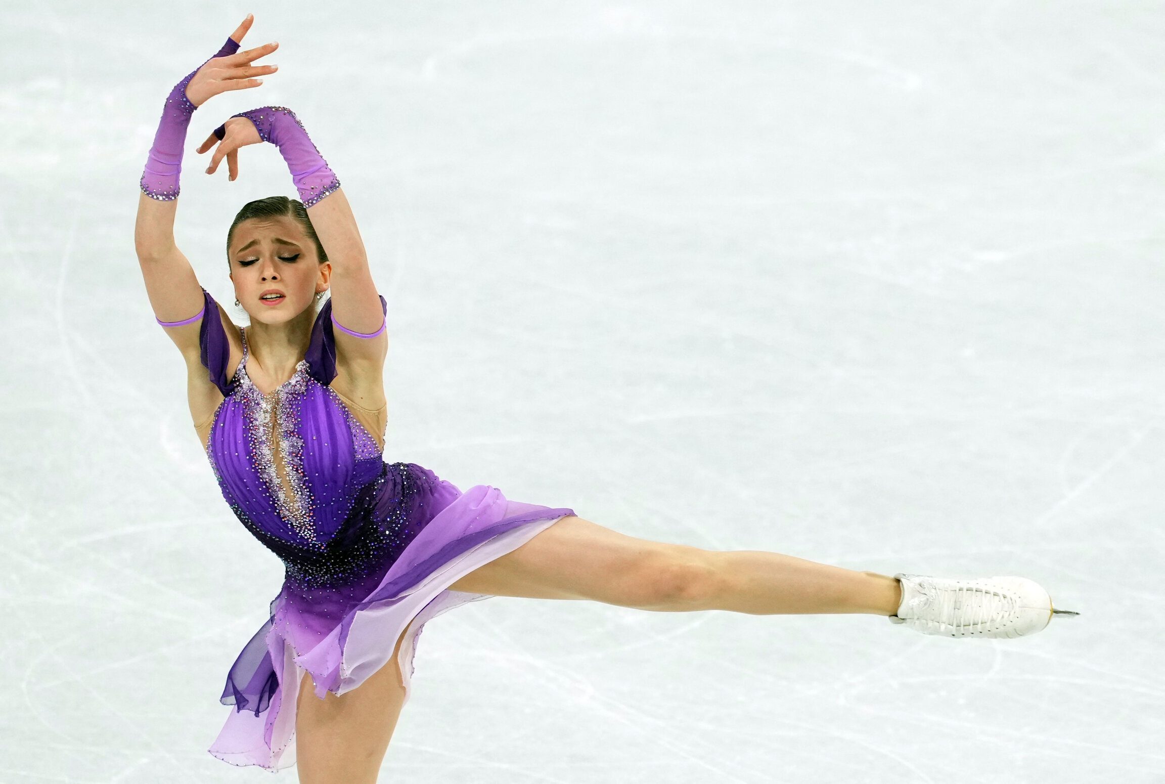 Valieva dominates the ice despite doping scandal