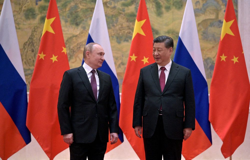 Russia and China line up against US in ‘no limits’ partnership