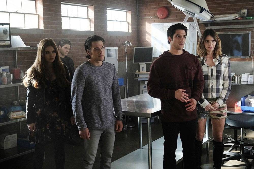 Tyler Posey, Holland Roden join cast for ‘Teen Wolf The Movie’