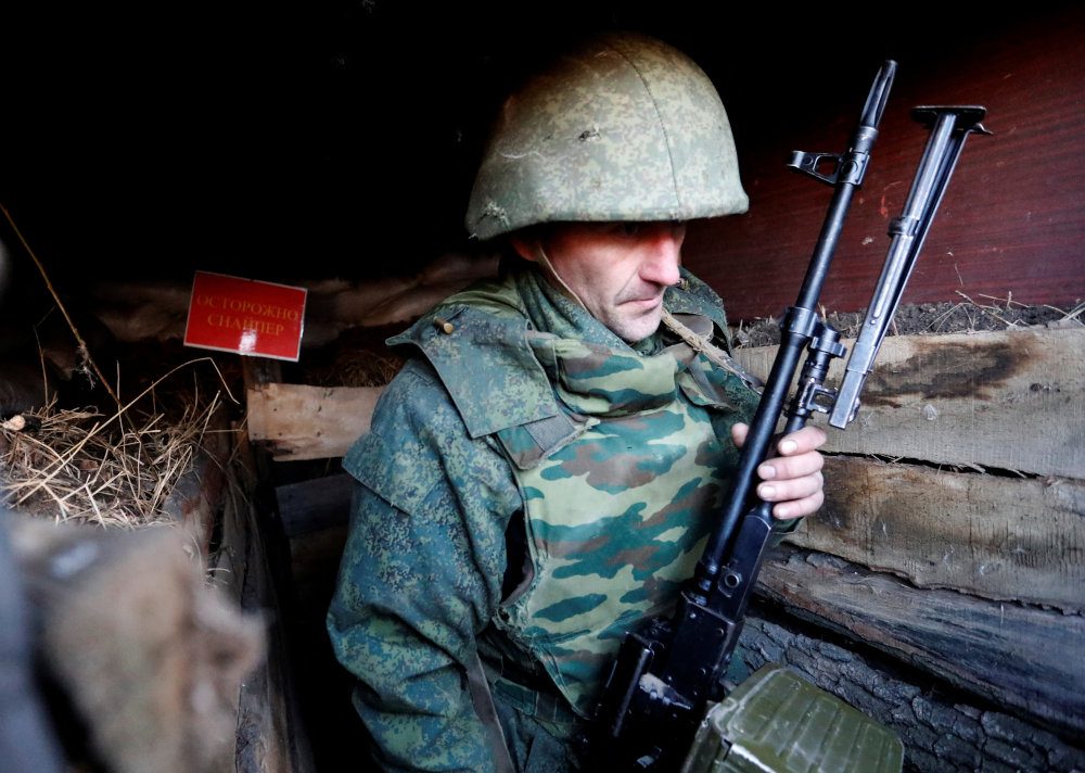 Ukraine fears ‘provocation’ as shelling reported in east