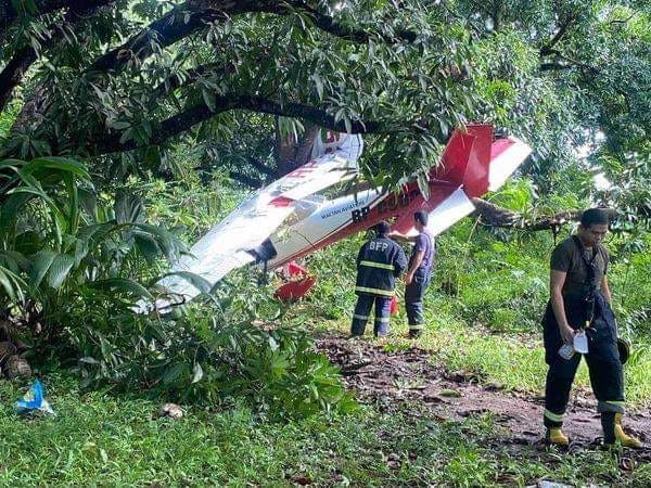 2 hurt as light plane crashes in Mati City