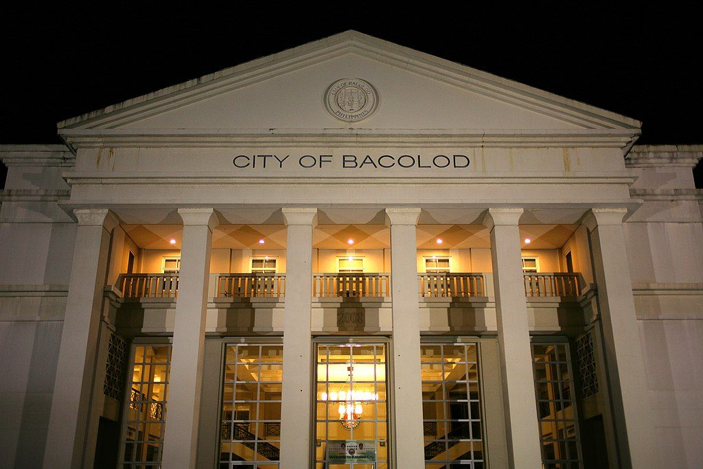 Bacolod relaxes capacity limit for most businesses under Alert Level 1