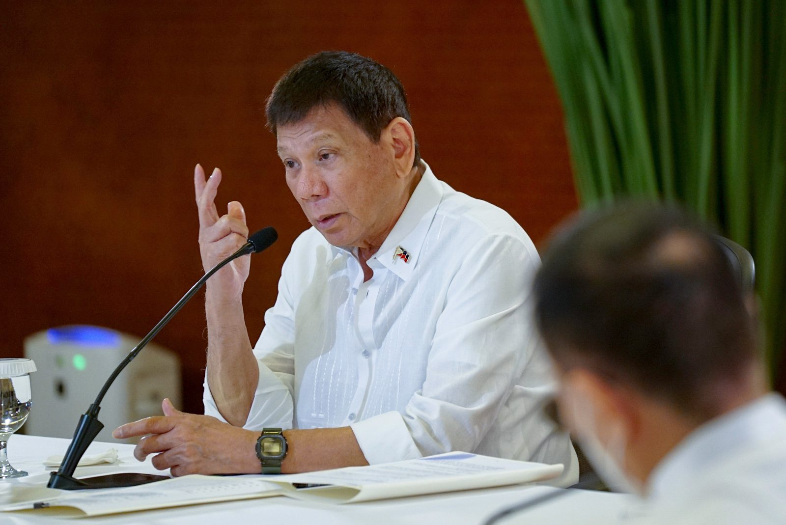 Duterte signs law easing restrictions on foreign investments