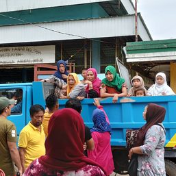 Thousands flee as soldiers, Maute clash in Lanao