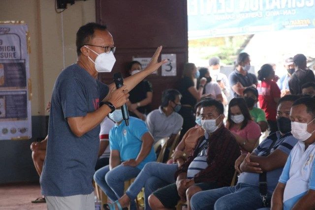 Eastern Samar Governor Evardone backs Robredo for president