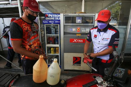 Duterte approves P200 monthly subsidy for poor households amid fuel price hikes