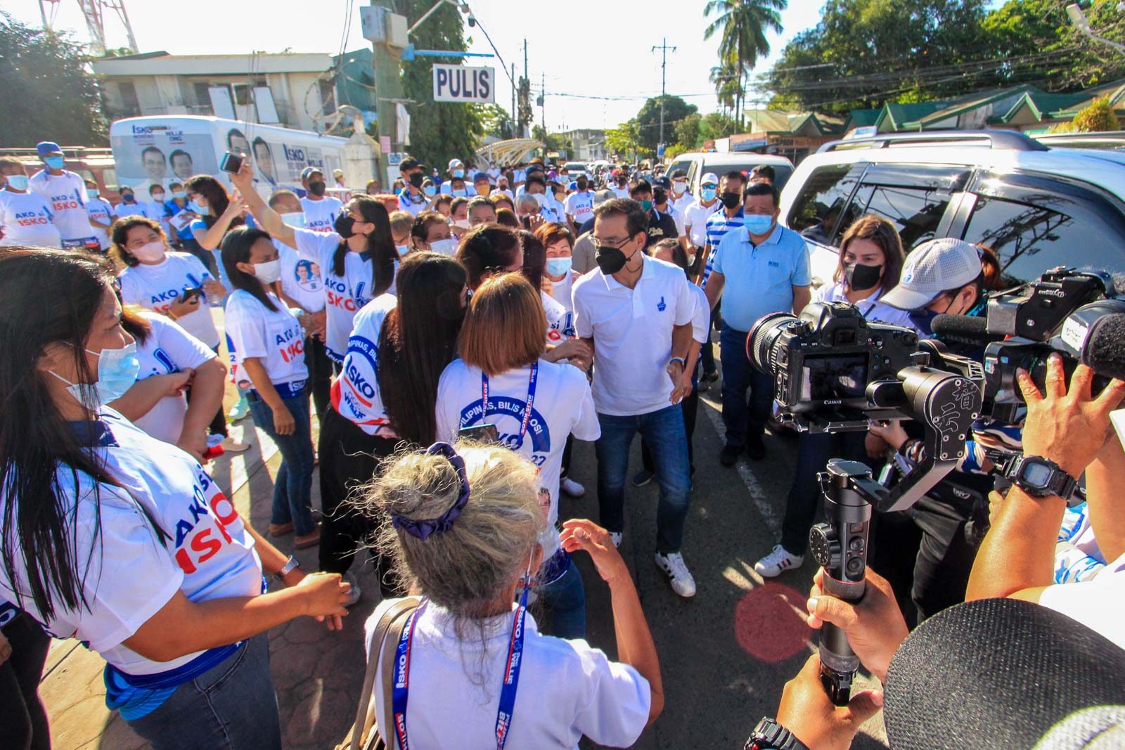 Isko Moreno: Philippines needs a Zelenskiy, not someone always ‘absent’