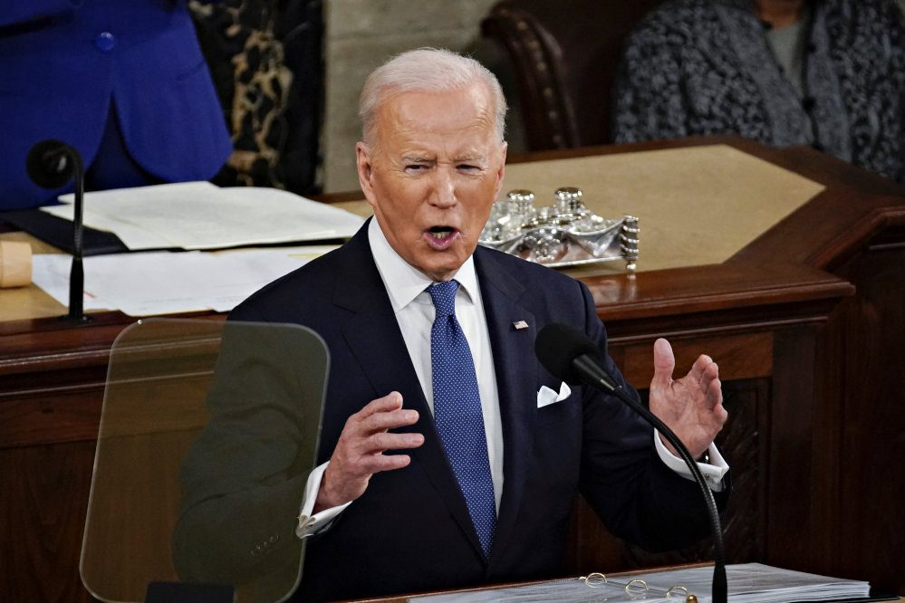 Biden announces new COVID-19 initiative that gives Americans free pills