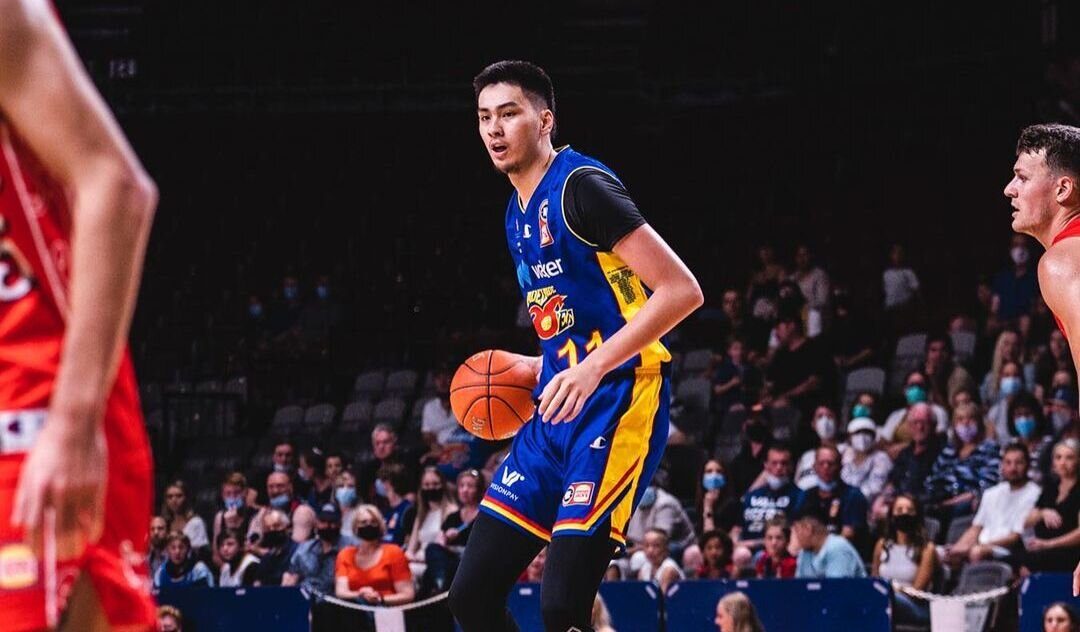 Kai Sotto posts 12, but Adelaide drops to Melbourne in NBL