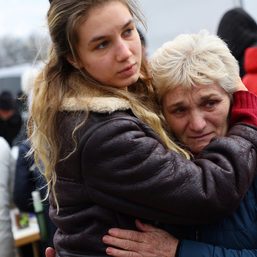 Host nations boost aid effort as thousands more Ukrainians flee across borders