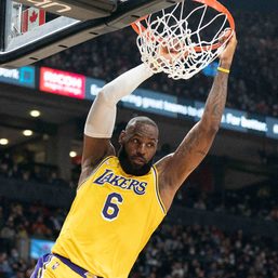 Avery Bradley’s heroics lift Lakers to OT win over Raptors