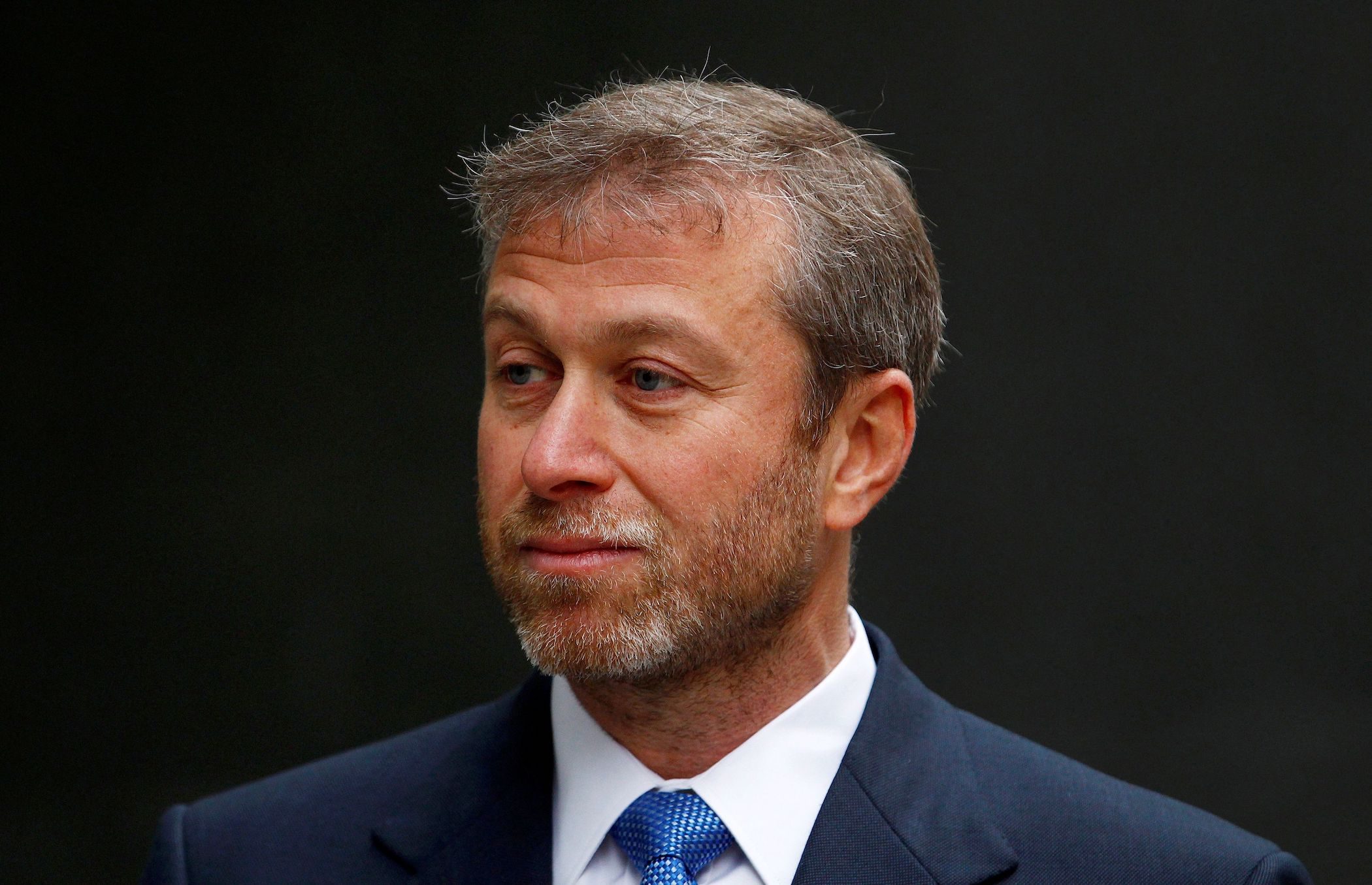 Chelsea owner Abramovich, Rosneft boss Sechin hit by UK sanctions