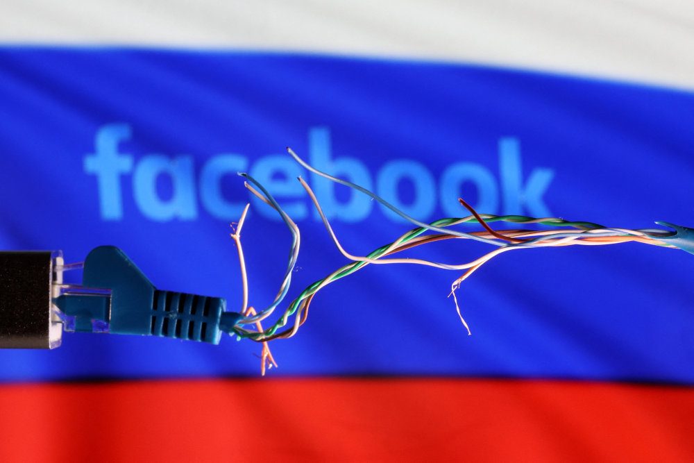 Facebook owner defends policy on calls for violence that angered Russia
