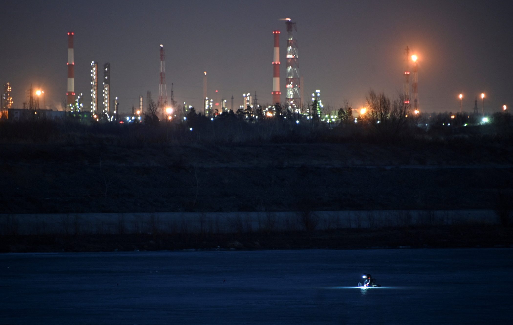 Russia warns West of $300-per-barrel oil, cuts to EU gas supply