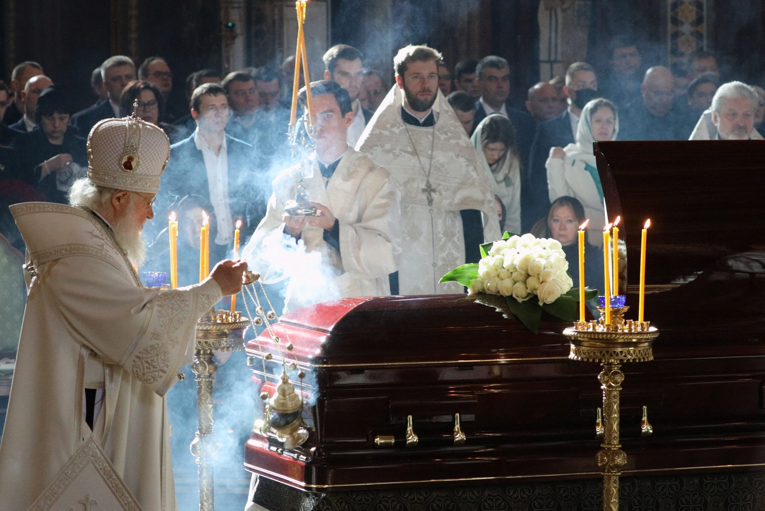 Russian Patriarch prays for quick end to Ukraine conflict but avoids criticizing it