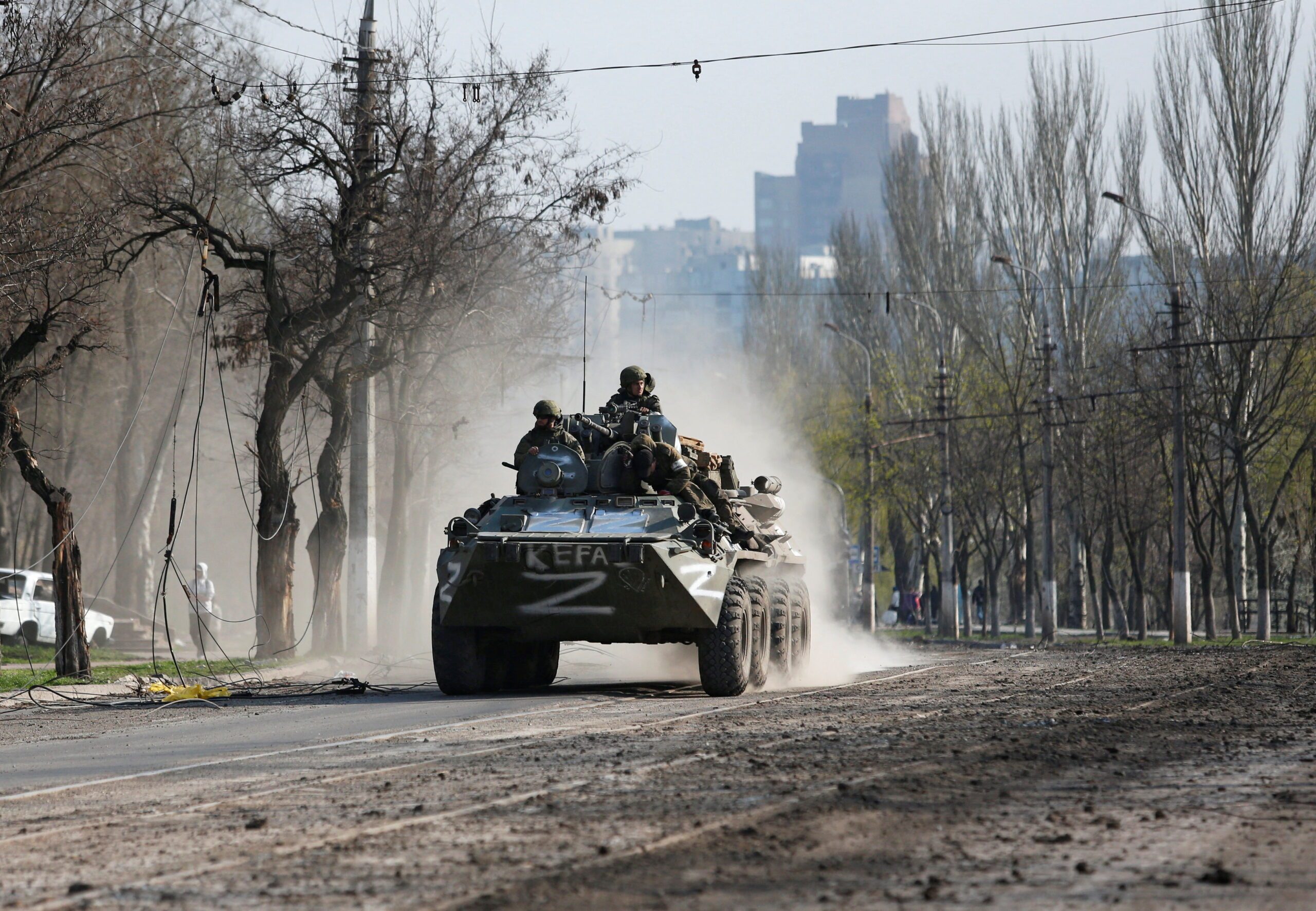 Mariupol defenders resist Russian ultimatum, Pope Francis laments ‘Easter of War’