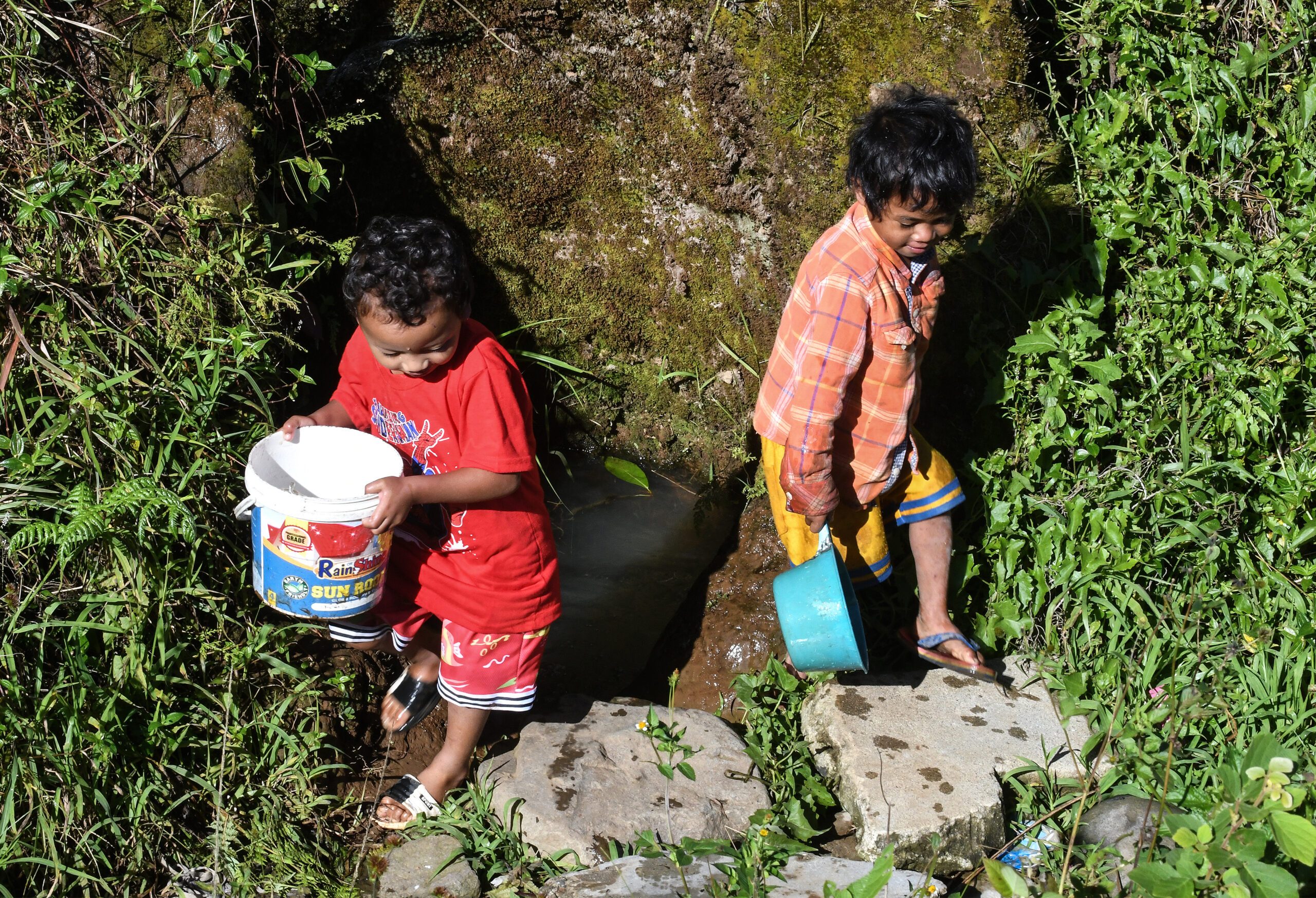For years, Bukidnon village relies on unsafe water sources for survival