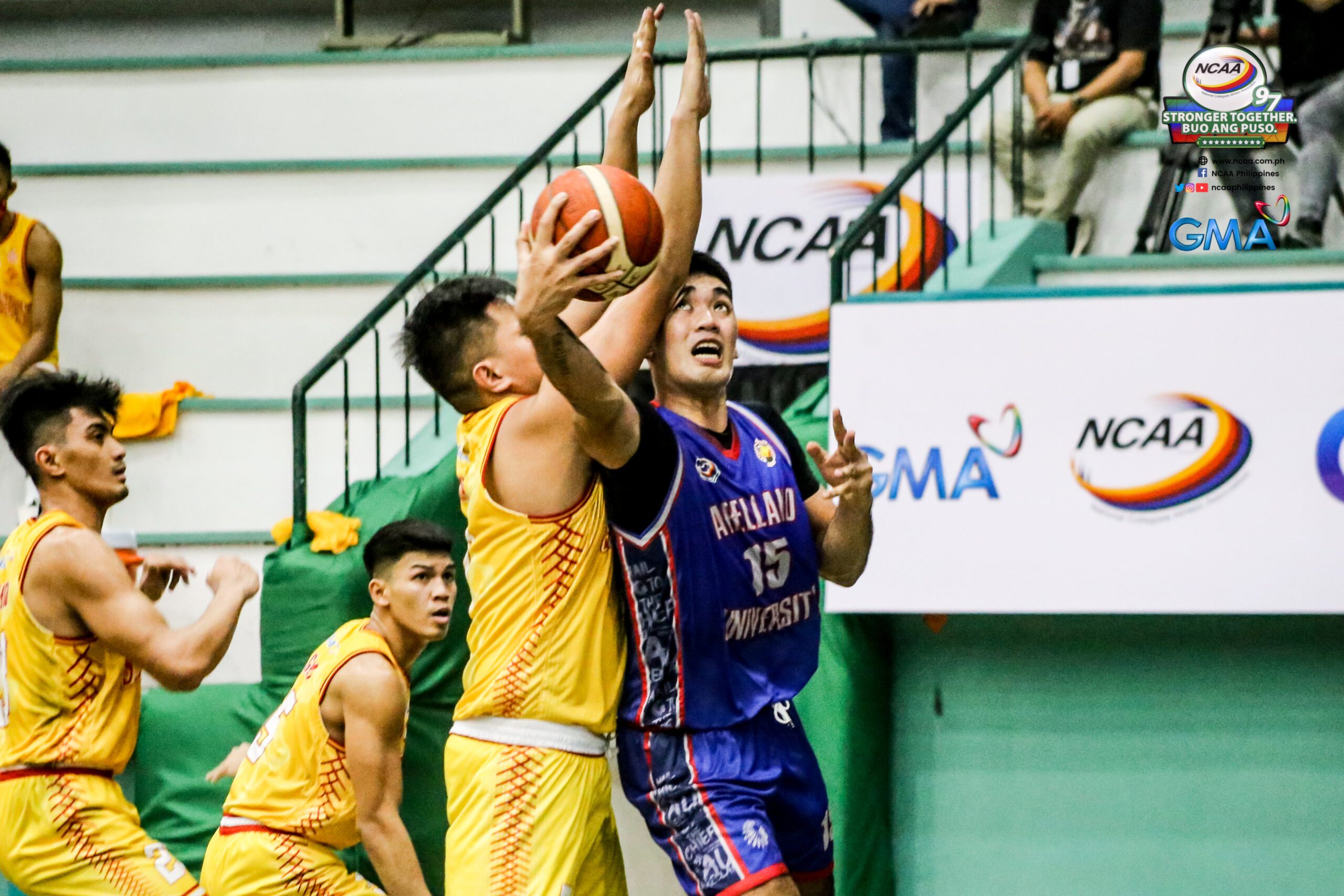 Hobbling Justin Arana leads Arellano skid-stopper over Mapua; Stags sink Pirates