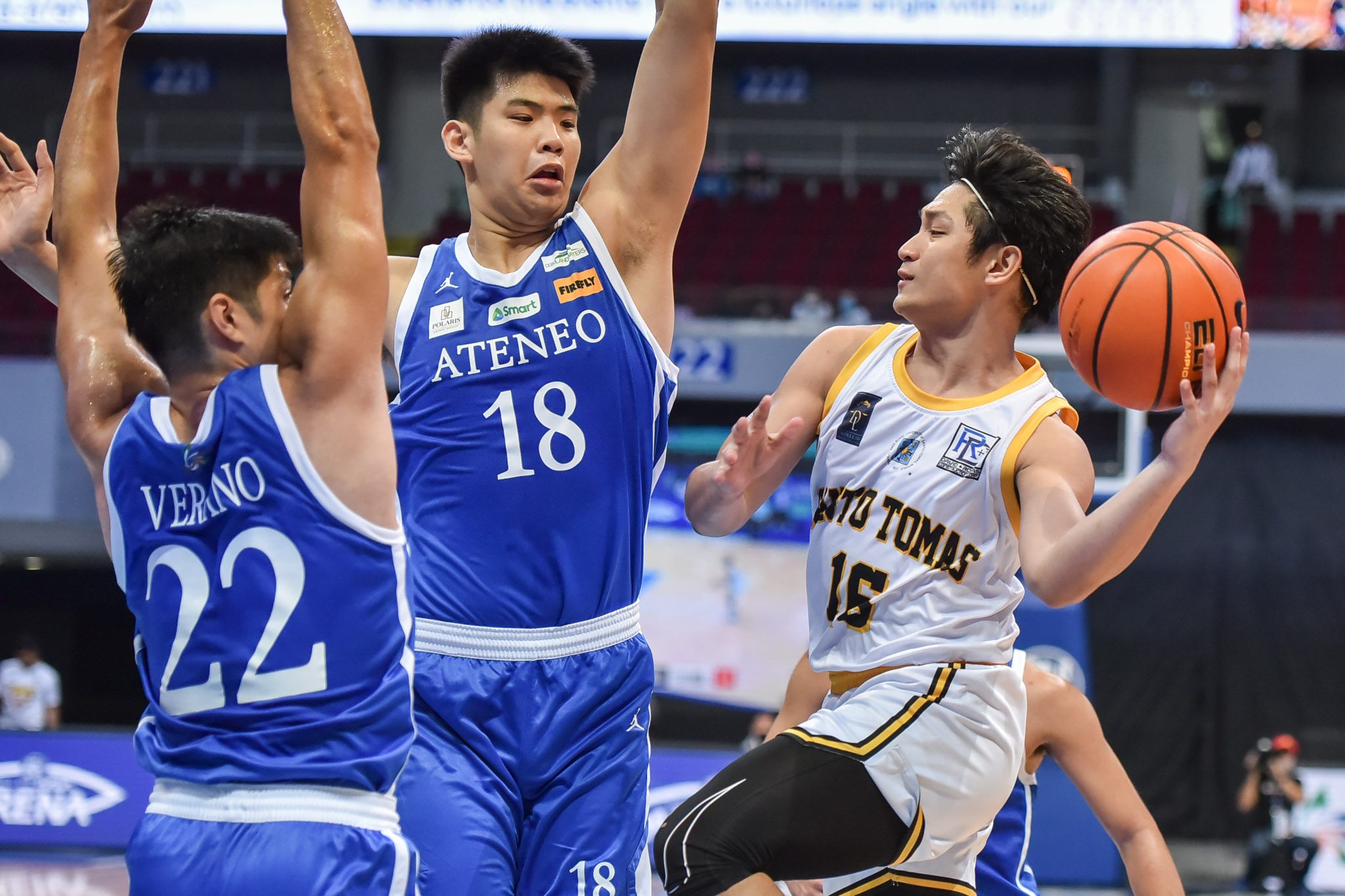 Ateneo shreds UST by 50 points, stays perfect at 10-0