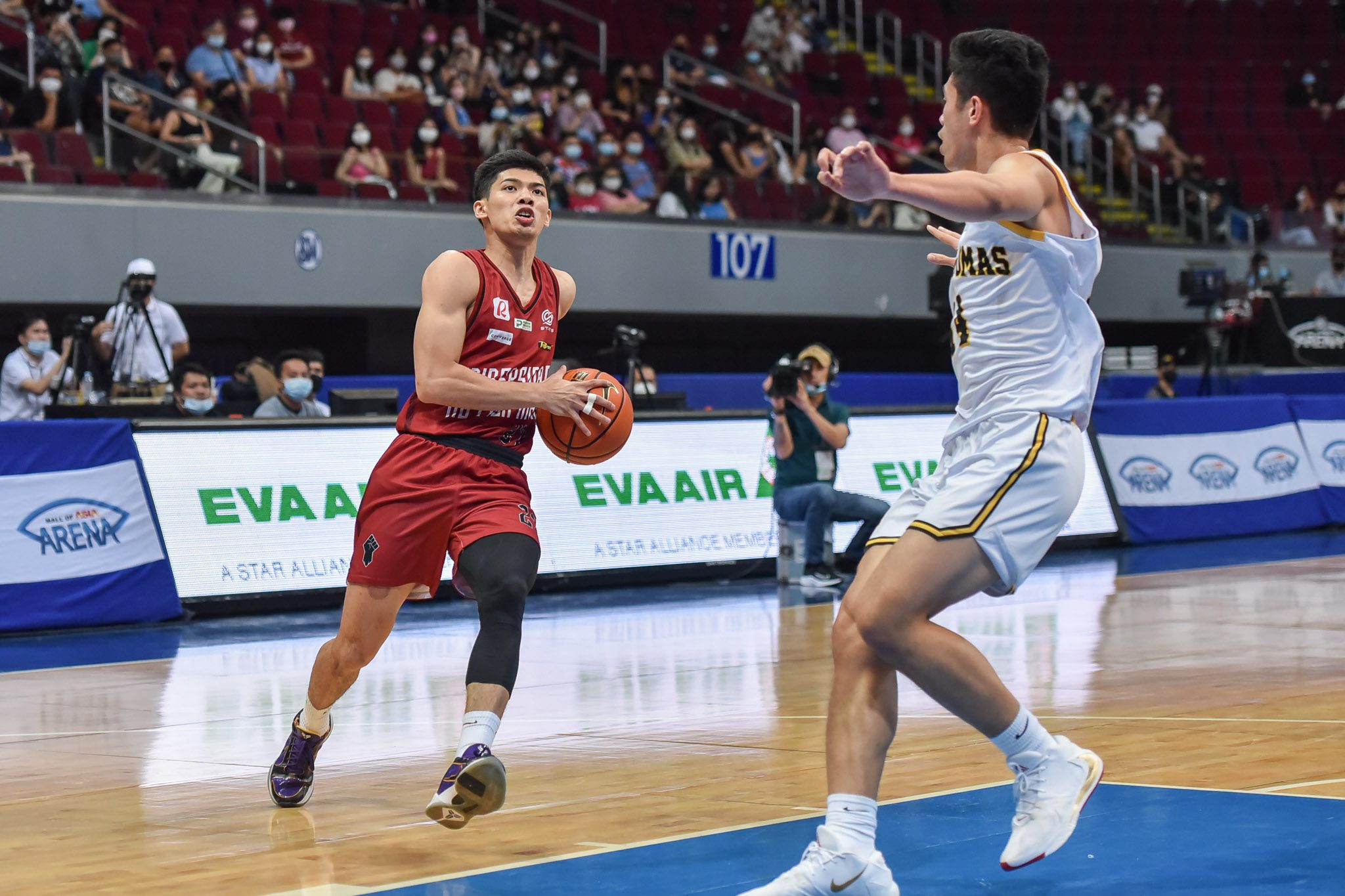 Playoff-bound UP Maroons nab 11th win off huge blowout of also-ran UST Tigers