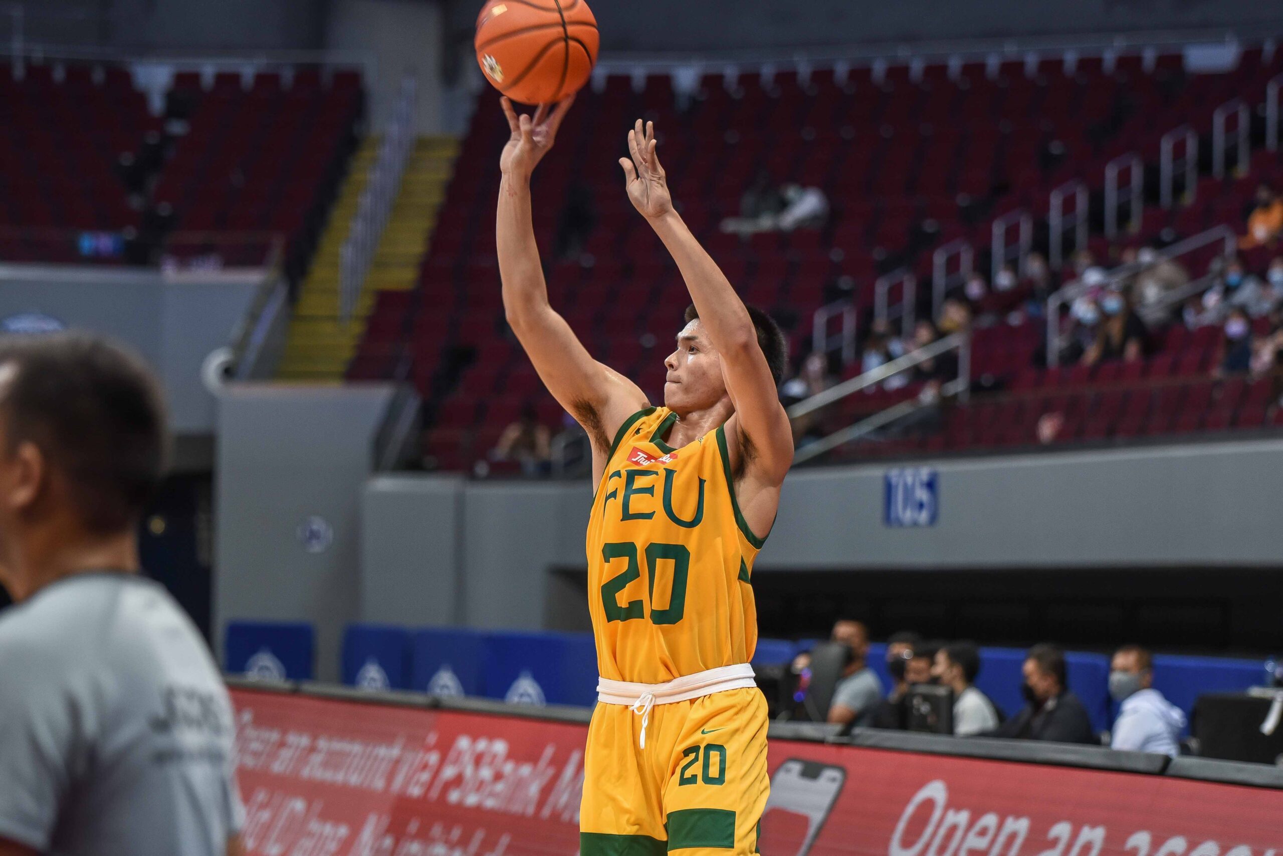 Xyrus Torres drops 8 triples on UE as FEU finally breaks unexpected skid