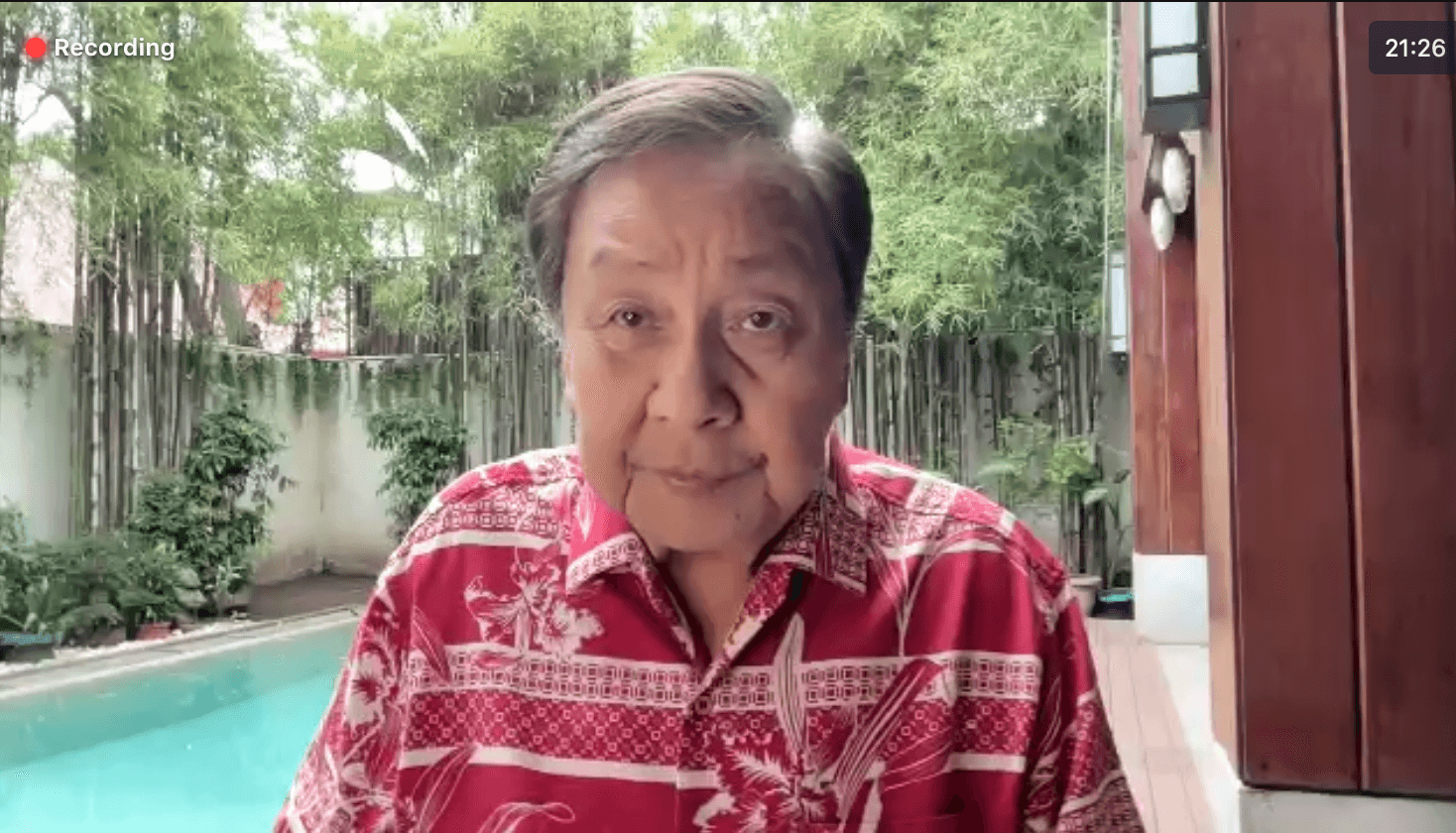 Atienza no longer backing out of VP race