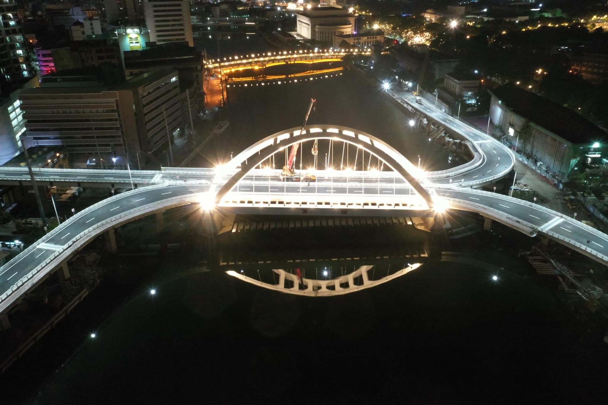 Duterte inaugurates China-funded Binondo-Intramuros Bridge