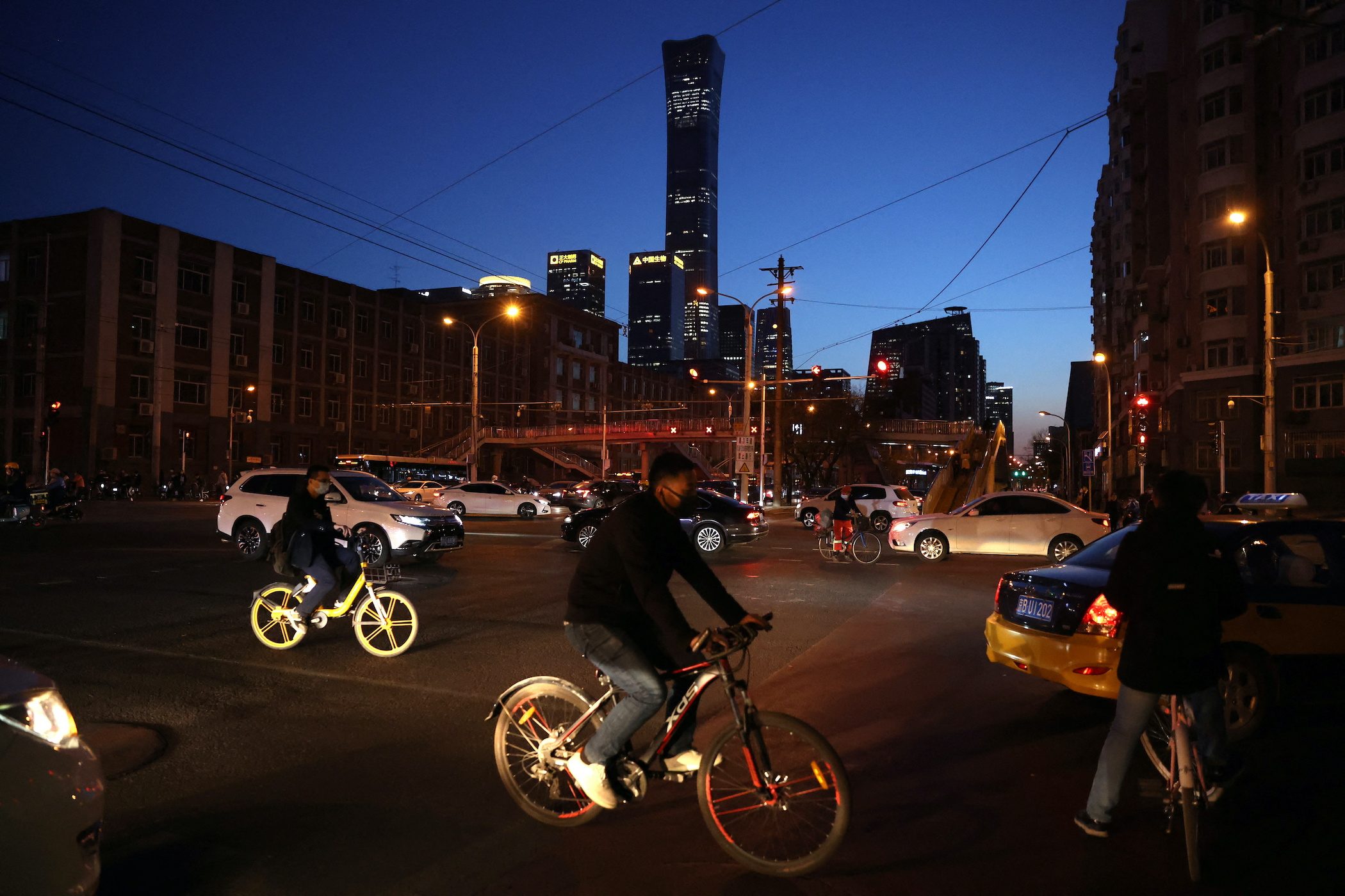 A prolonged China slowdown raises risks for global economy, IMF chief says