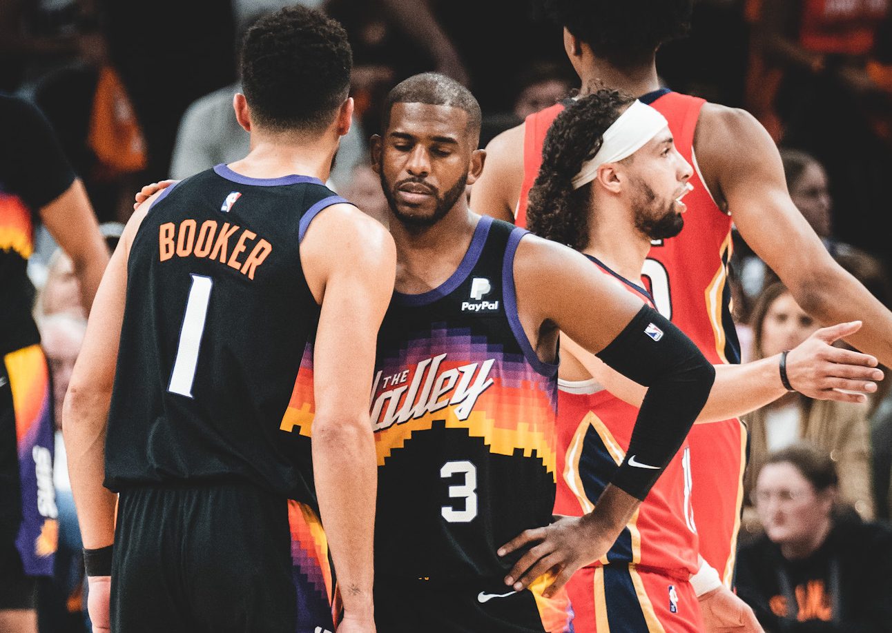 Chris Paul, Suns power past Pelicans in Game 1