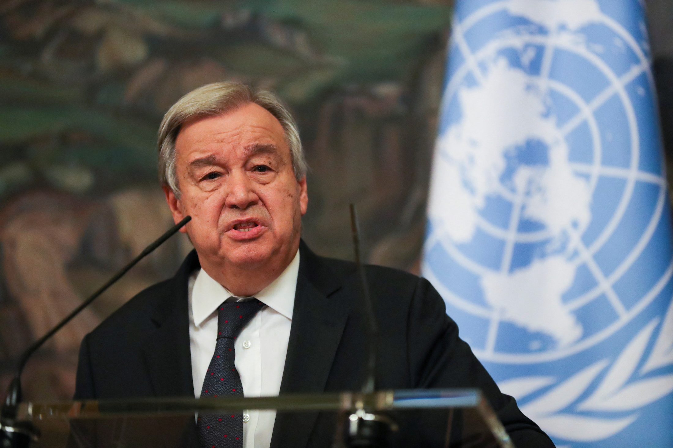 UN chief tells Russia it wants to coordinate efforts to save lives in Mariupol