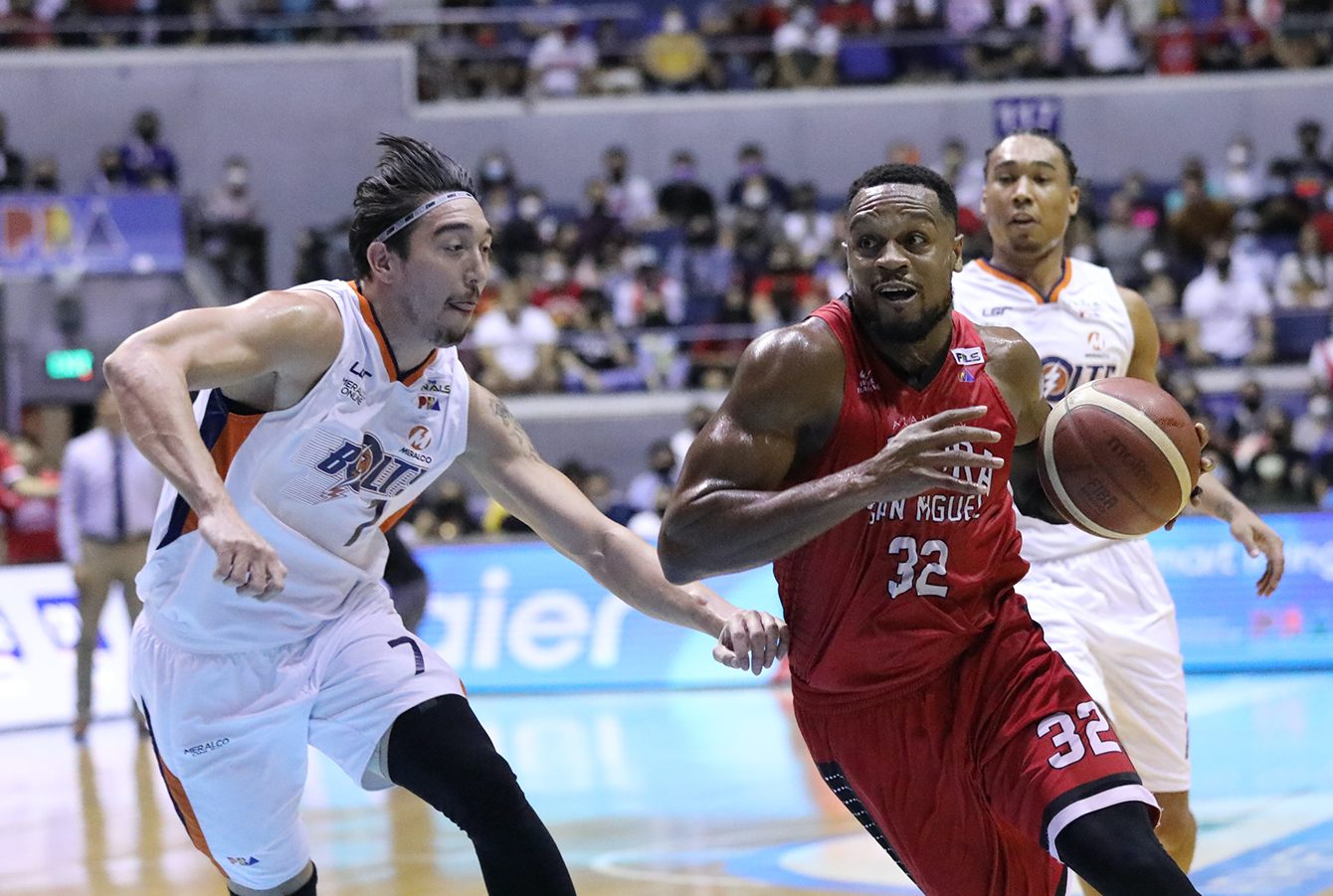 Thompson, Brownlee star anew as Ginebra inches closer to PBA crown