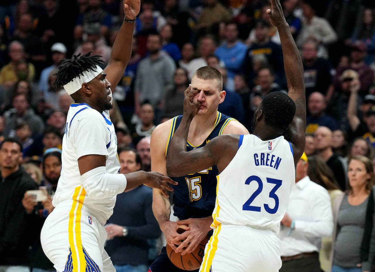 Nuggets stave off elimination with Game 4 win over Warriors