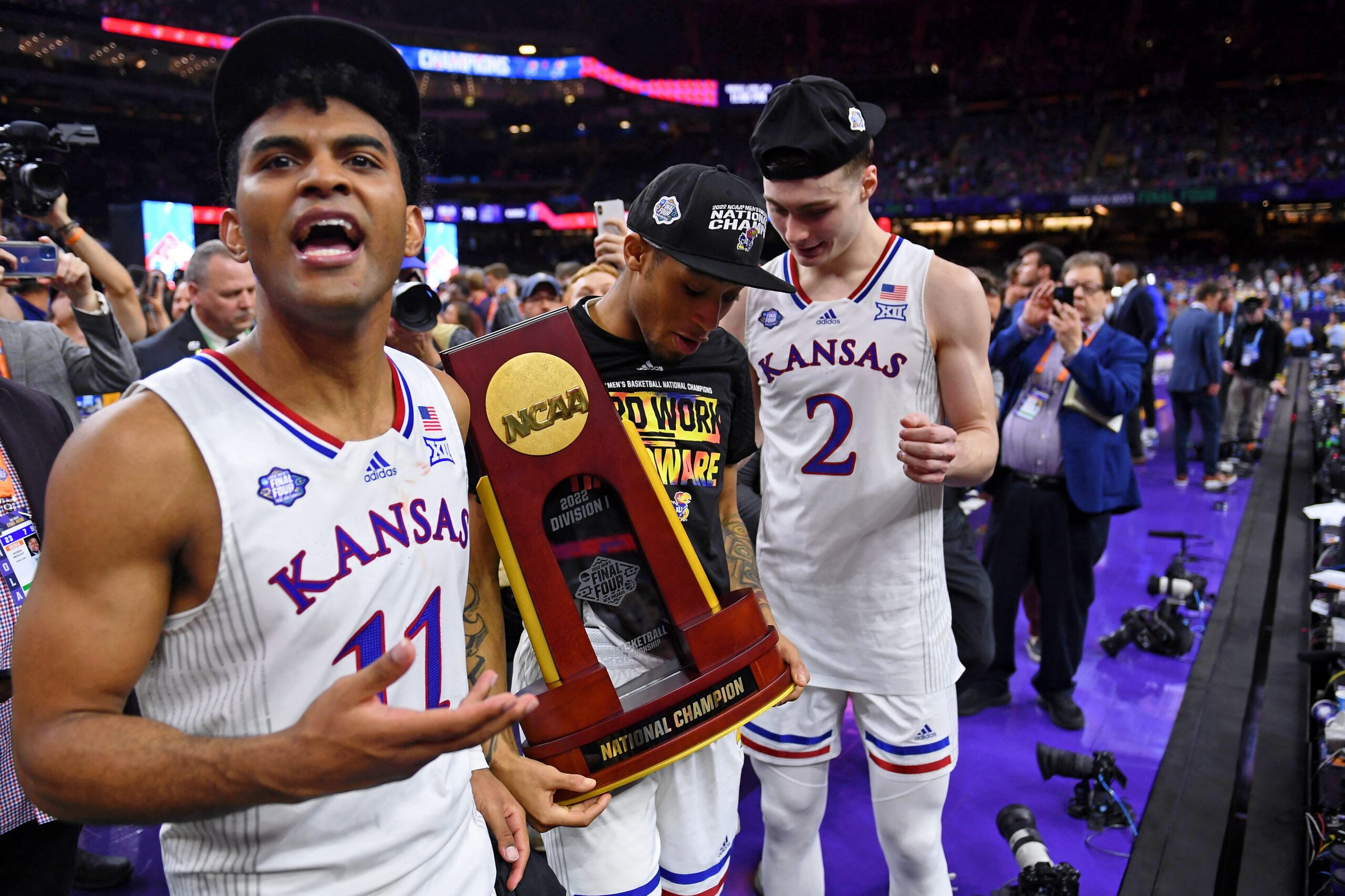 Remy Martin clutch as Kansas turns back North Carolina for US NCAA title