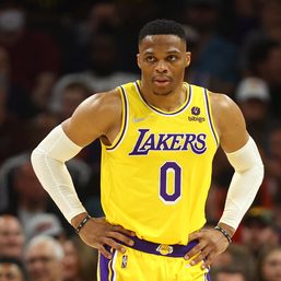 Clippers clobber Lakers behind Reggie Jackson’s season-high