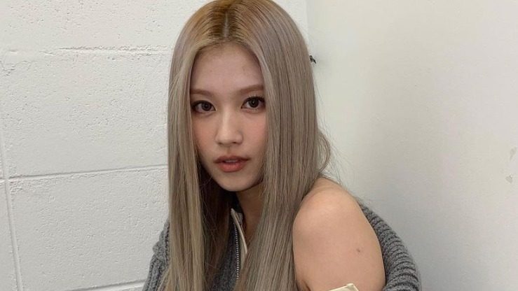 TWICE’s Sana tests positive for COVID-19    