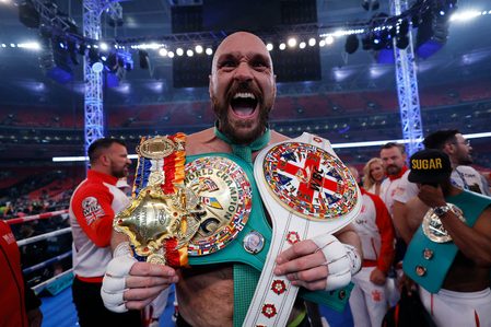 Tyson Fury bounces back to bow out in style with TKO win