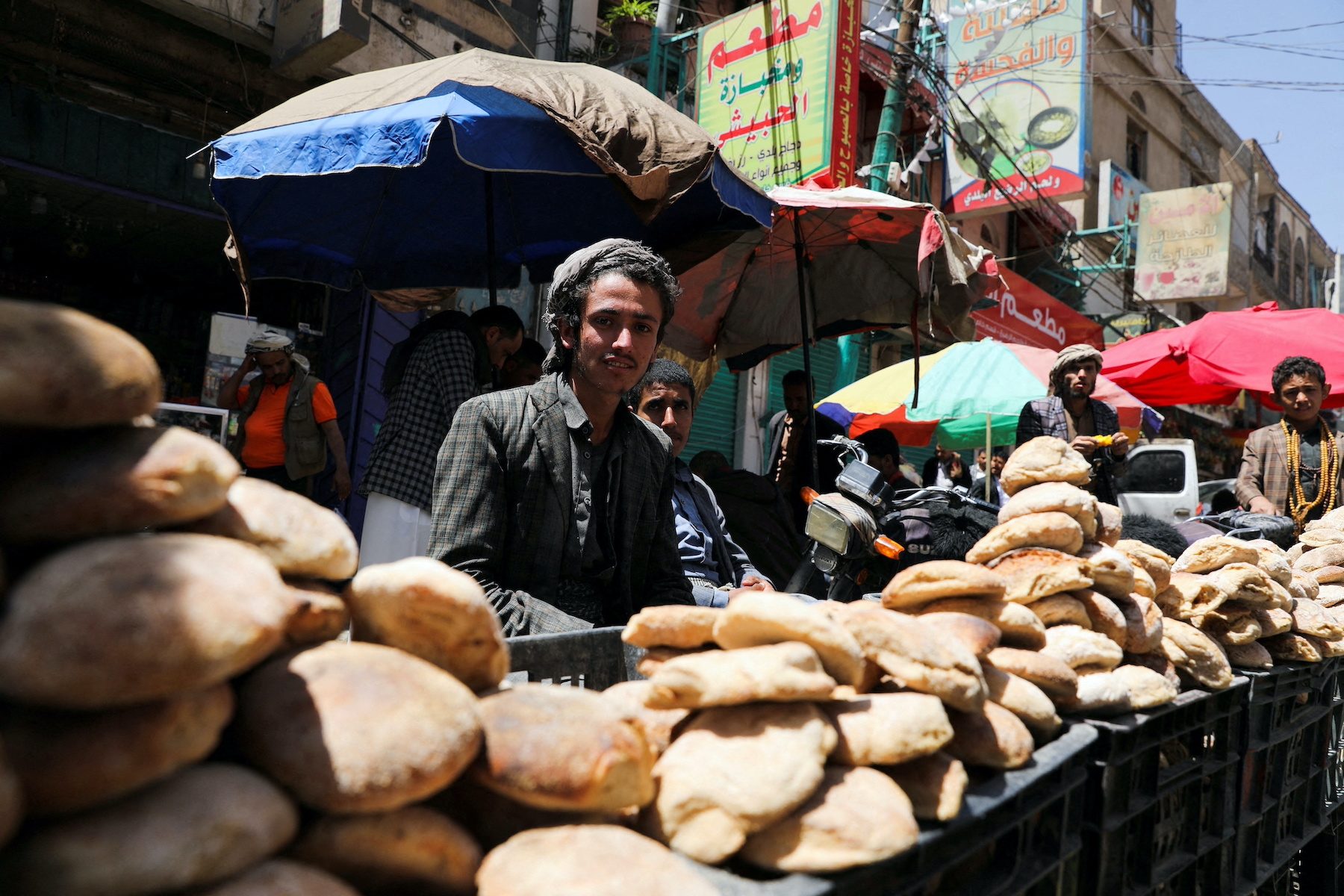 Yemenis cut back their Ramadan meals as soaring prices bite