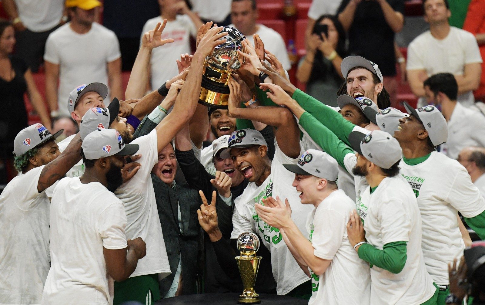Jayson Tatum, Celtics hold off Heat in Game 7, win East title