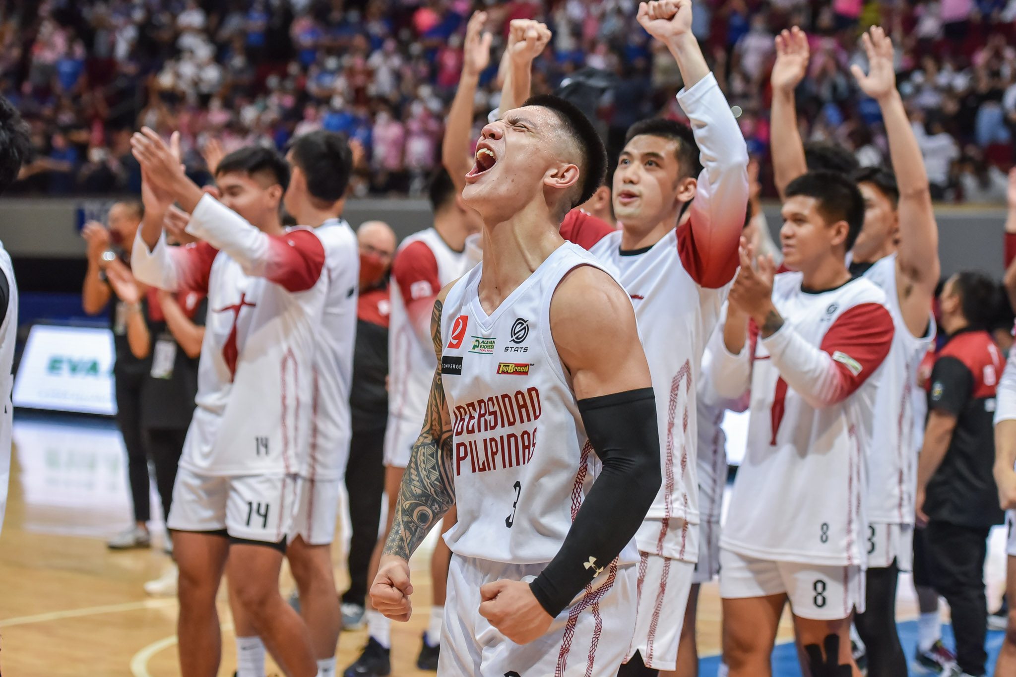 UP takes the spotlight, gets over the Ateneo hump