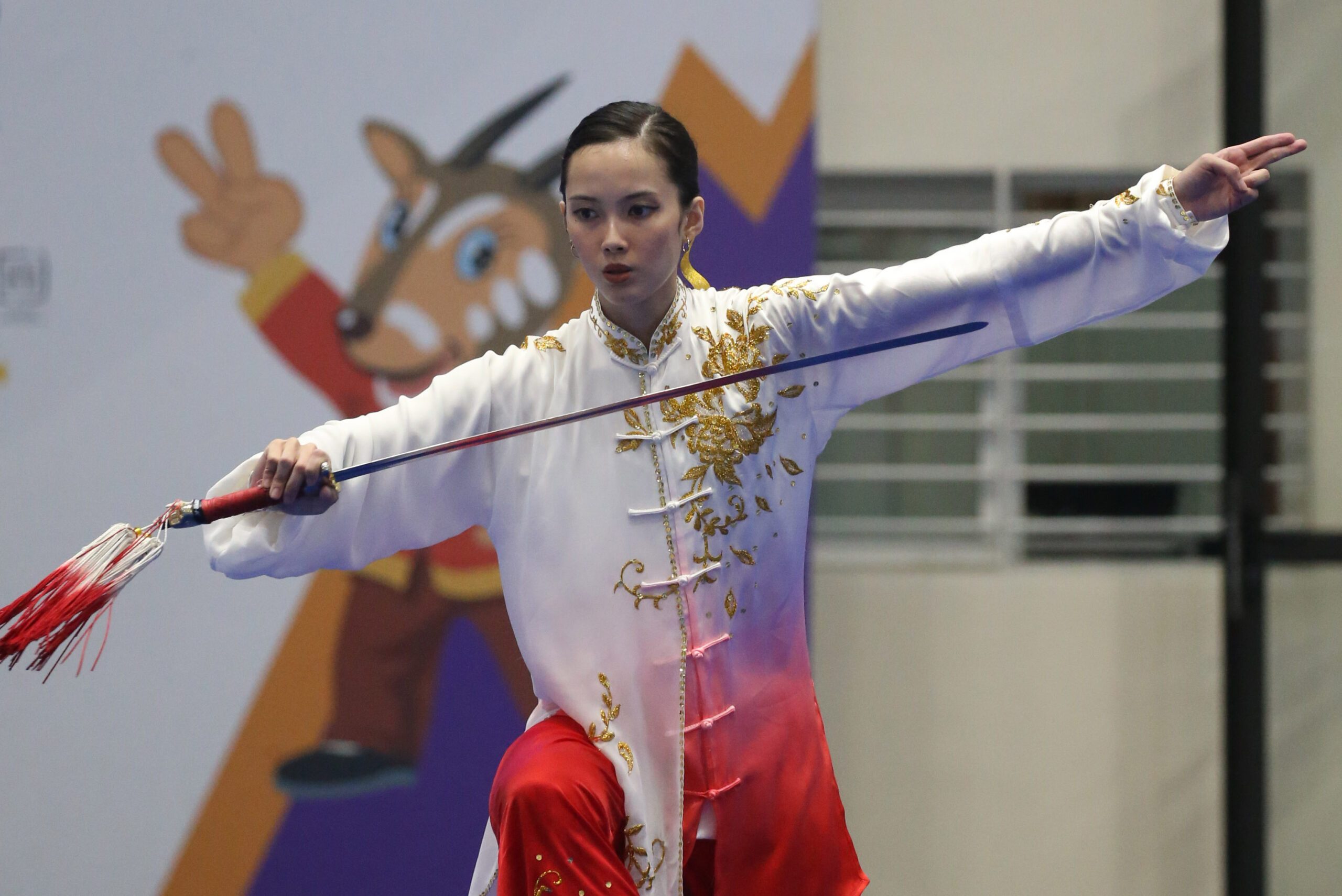 Agatha Wong reigns in wushu, retains SEA Games gold in women’s taijijian