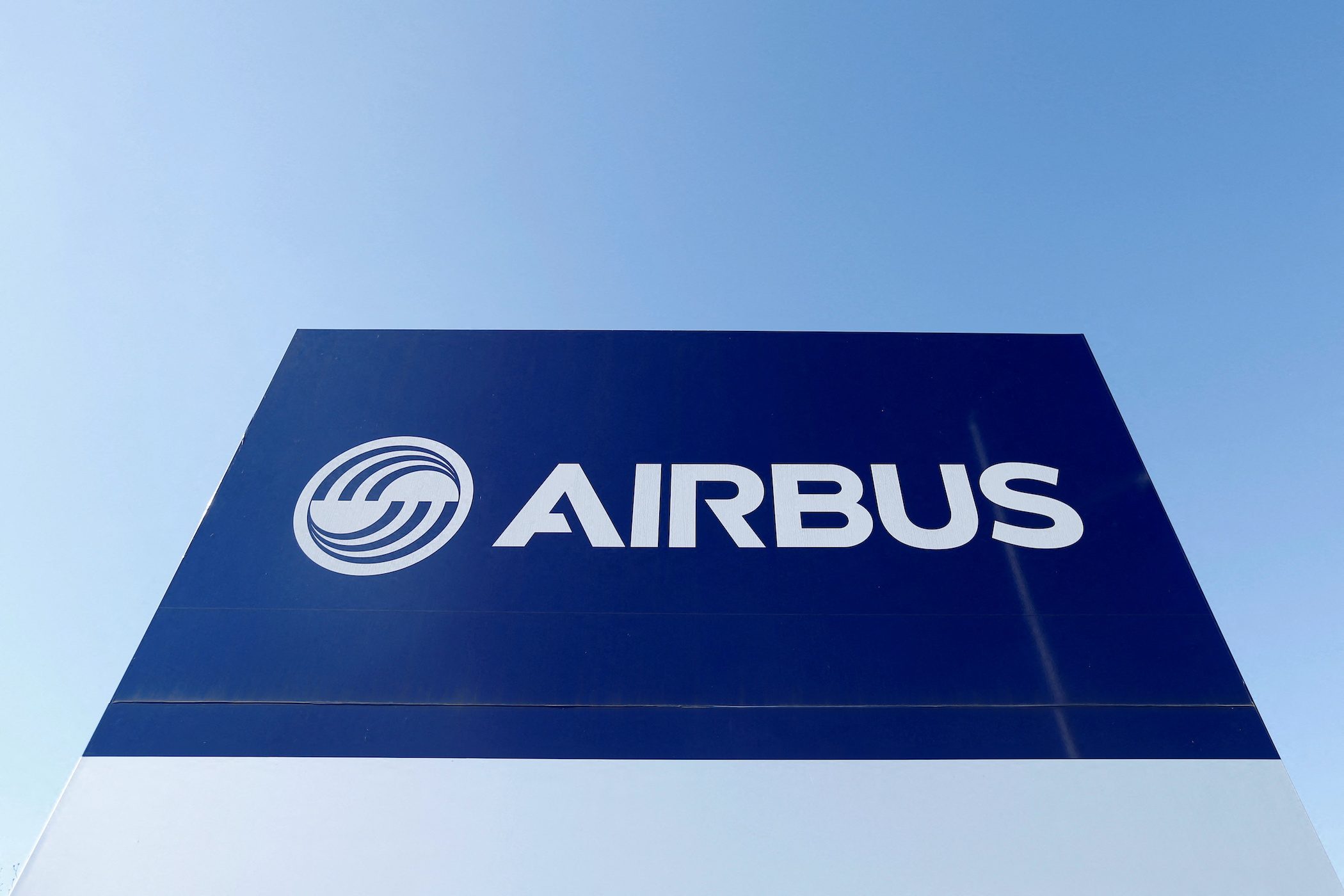 Airbus delays A321XLR jet to 2024 amid safety talks