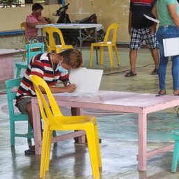 Aklan, Angeles City voters use ballpoint pens instead of marking pens to vote