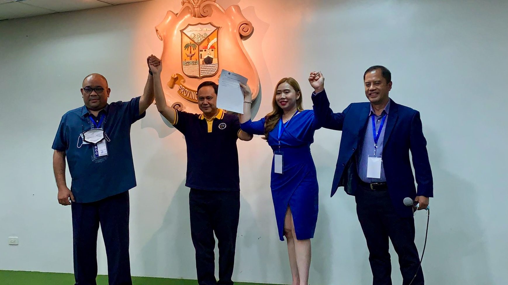 Iloilo Governor Art Defensor glides to second term