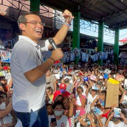 WATCH: ‘At home na at home’ Isko Moreno woos urban poor voters in Cebu City