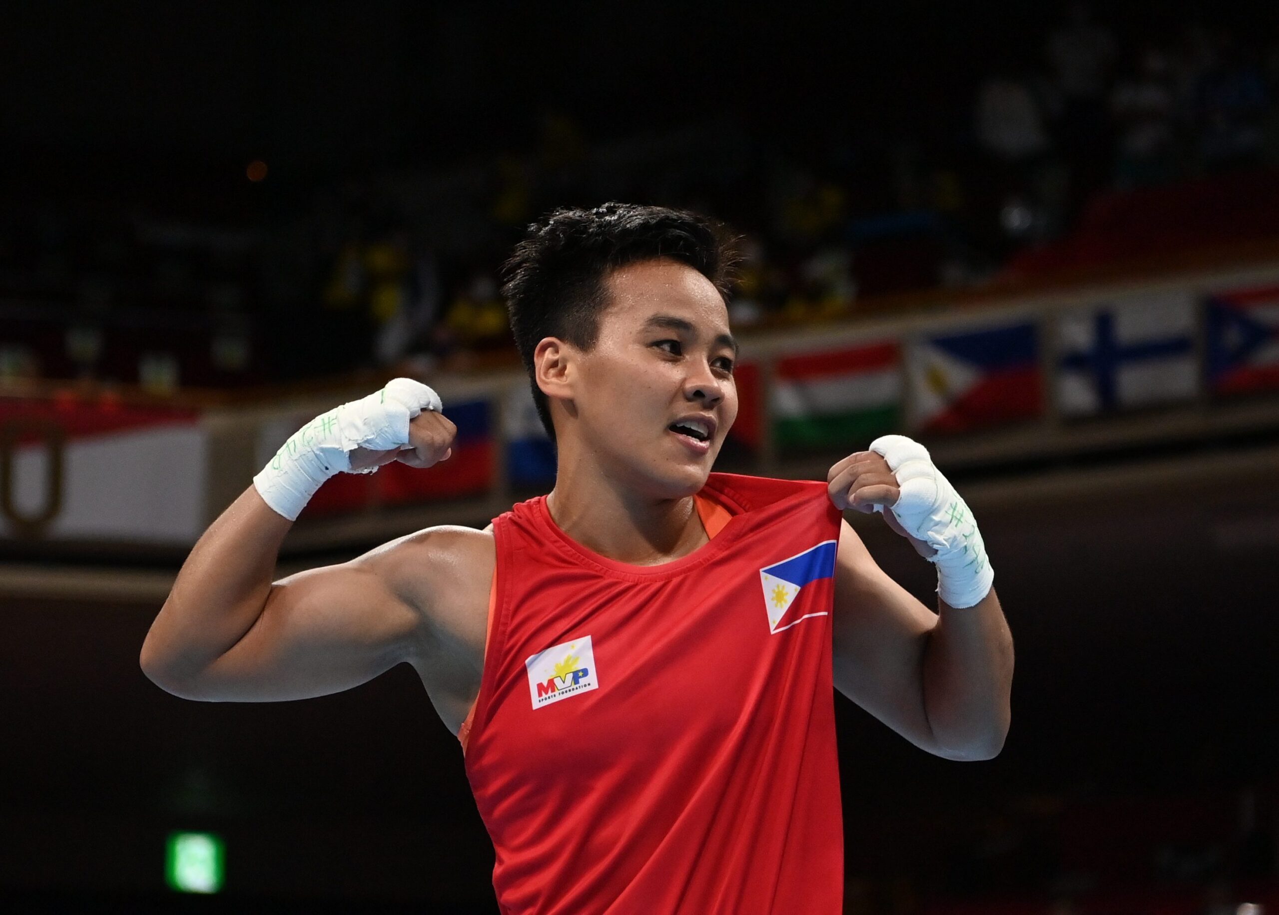 Petecio closes in on Olympic boxing return, Paalam surrenders with injury