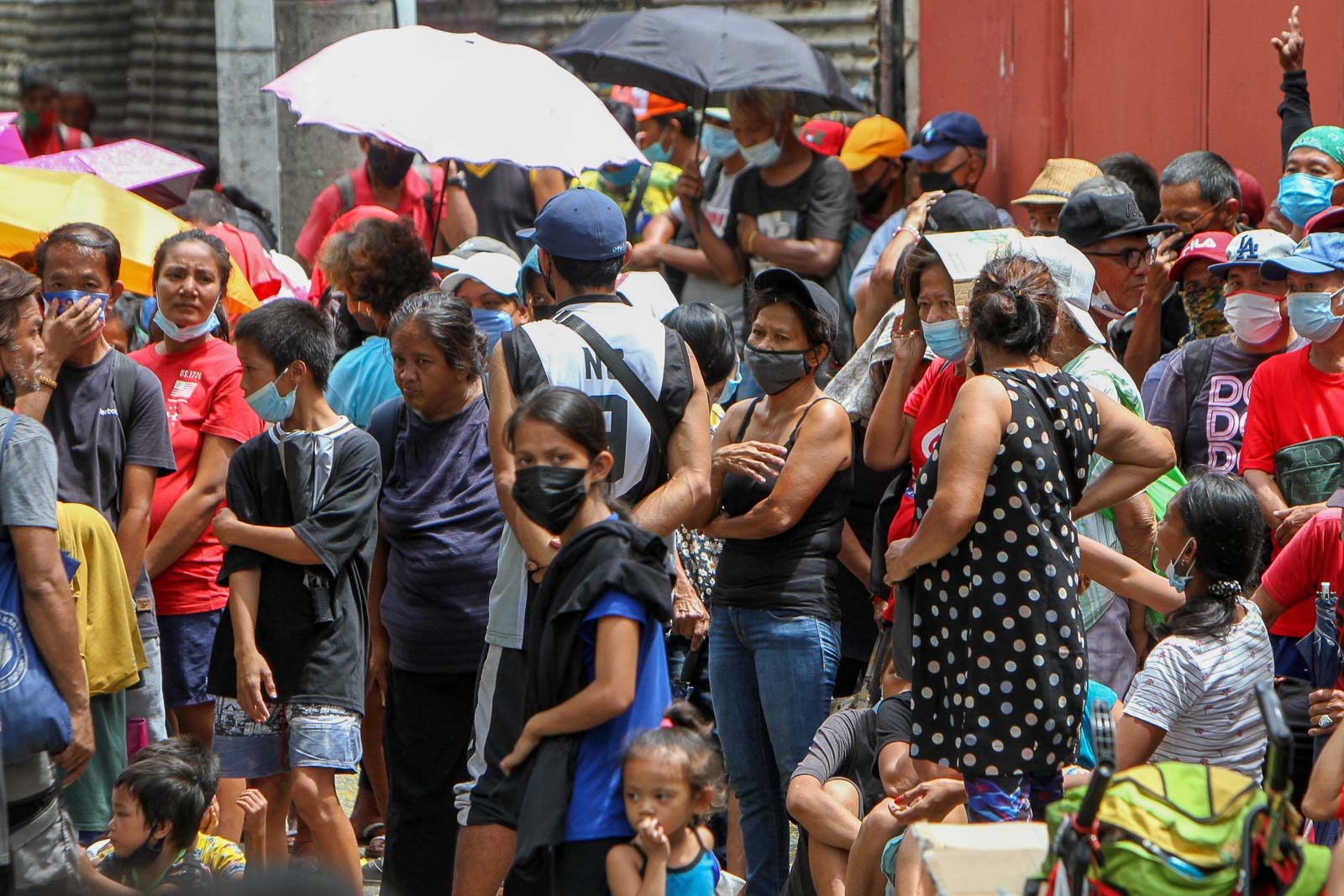 Stagflation unlikely in Philippines, but brace for rising poverty