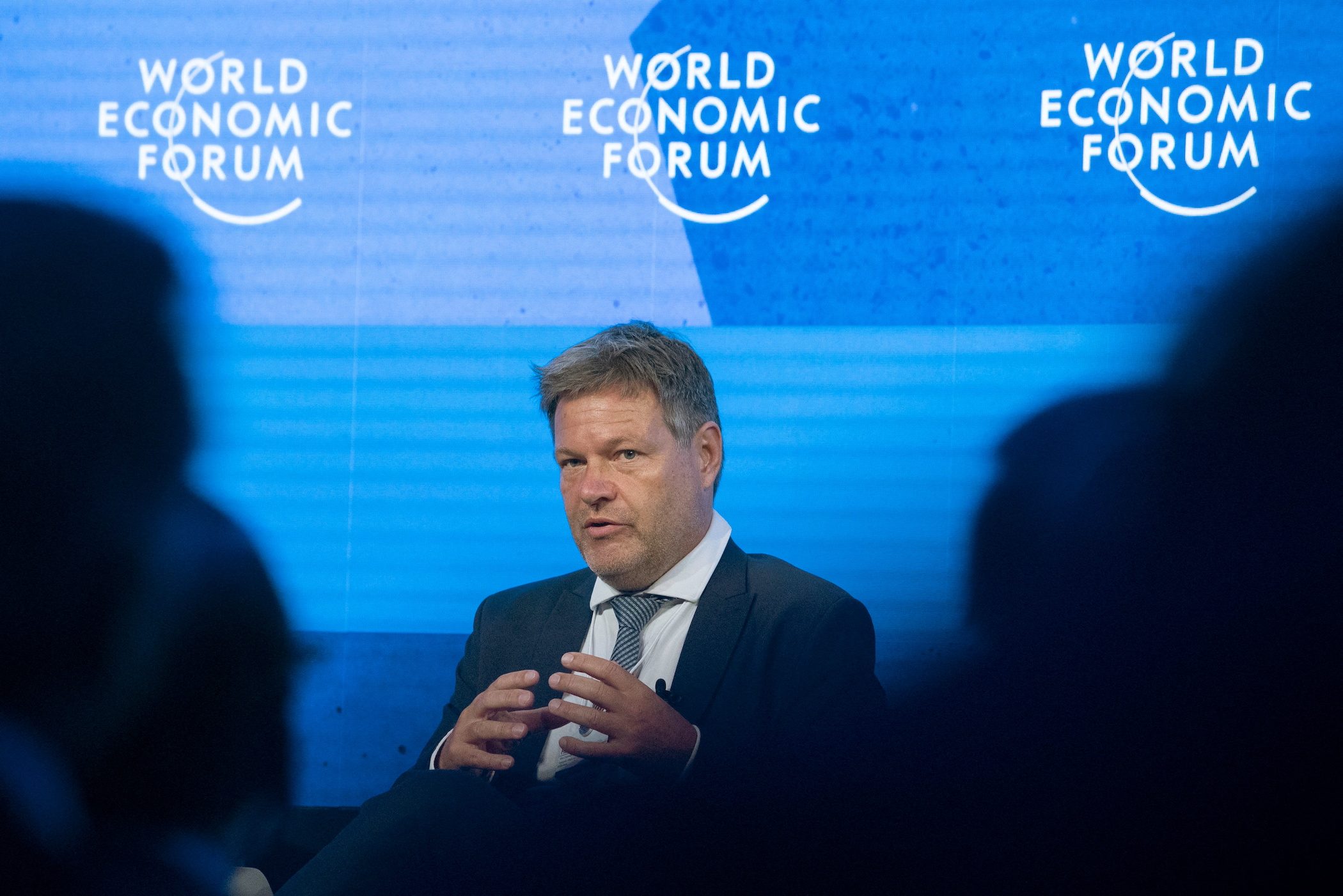 Economic outlook has ‘darkened,’ business and government leaders warn in Davos