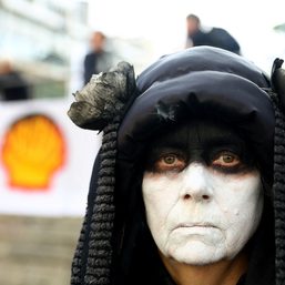 Climate groups take on Shell in landmark Dutch case