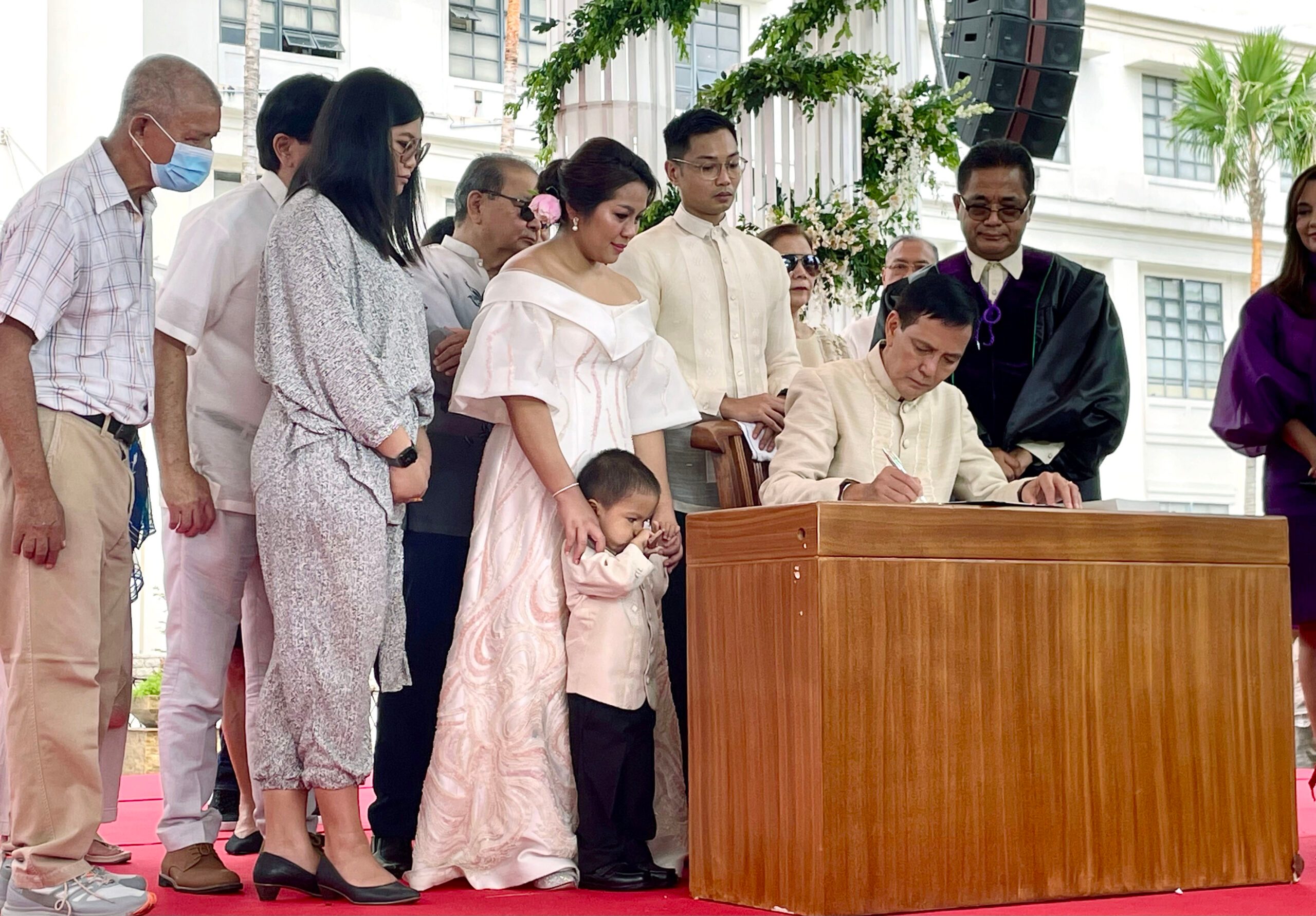 Rama on inauguration day: Make Cebu City second to none